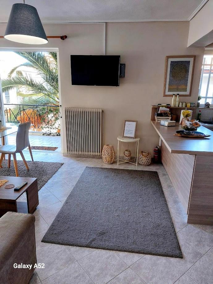 Jimmy'S Beautiful Sparta Home Bagian luar foto