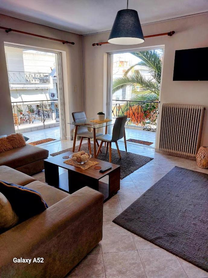 Jimmy'S Beautiful Sparta Home Bagian luar foto